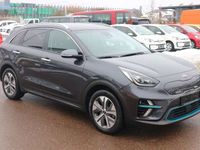 gebraucht Kia e-Niro NiroSpirit 64kWh CCS Kamera Wärmepumpe LED