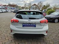 gebraucht Ford Focus 1.0 EcoBoost Start-Stopp-System Aut. TITANIUM