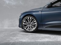 Gebraucht Audi A6 e-tron Performance 269 kW (367 PS) 2025 Plasmablau metallic Kombi