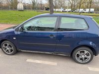 Gebraucht VW Polo 65 PS (47 kW) 2003 Blau Kleinwagen