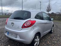 Gebraucht Ford Ka 69 PS (50 kW) 2010 Silber Kleinwagen