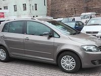 Gebraucht VW Golf Plus Cross Style 105 PS (77 kW) 2012 Braun Van / Kleinbus