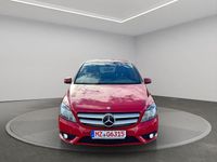 Gebraucht Mercedes B200 Sport 156 PS (114 kW) 2013 Rot Van / Kleinbus