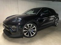 Gebraucht Porsche Macan 300 kW (408 PS) 2024 Tiefschwarzmetallic SUV