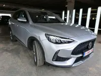 Gebraucht MG HS Comfort 162 PS (119 kW) 2024 Medal silver SUV