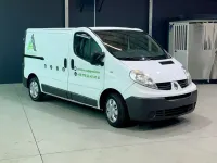 Gebraucht Renault Trafic 114 PS (83 kW) 2011 Weiß Van / Kleinbus