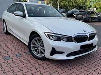 Gebraucht BMW 320 190 PS (139 kW) 2019 Weiß Limousine