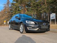 Gebraucht Volvo V60 136 PS (100 kW) 2014 Schwarz Kombi