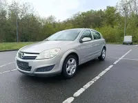Brugt Opel Astra 105 HK (77 kW) 2007 Beige Sedan