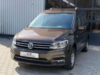 Gebraucht VW Caddy Highline 122 PS (89 kW) 2017 Braun Van / Kleinbus