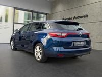 Gebraucht Renault Mégane GrandTour Play 132 PS (97 kW) 2018 Blau Kombi