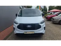 Gebraucht Ford Transit Custom 110 PS (80 kW) 2024 Frozen white Van
