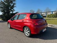 Gebraucht Peugeot 308 Active 120 PS (88 kW) 2011 Rot Kombi