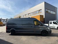 Gebraucht VW Crafter 177 PS (130 kW) 2023 Grau Van