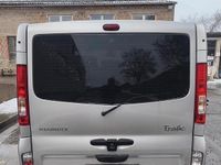 Gebraucht Renault Trafic 114 PS (83 kW) 2008 Silber Van / Kleinbus