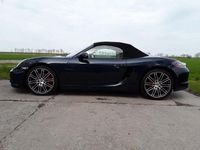 Second-hand Porsche Boxster 330 CP (242 kW) 2015 Albastru Cabrio