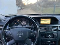 Gebraucht Mercedes E350 231 PS (169 kW) 2010 Silber Limousine
