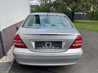 Gebraucht Mercedes C180 Elegance 129 PS (94 kW) 2000 Silber Limousine