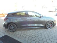 Gebraucht Ford Focus ST 280 PS (205 kW) 2024 Grau Limousine