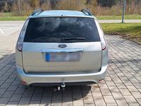 Używany Ford Focus Titanium 145 KM (106 kW) 2008 Szary Kombi