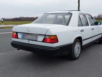 gebraucht Mercedes E200 W124