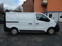 Gebraucht Opel Vivaro 120 PS (88 kW) 2017 Weiß Van / Kleinbus