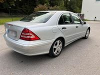 Gebraucht Mercedes C200 122 PS (89 kW) 2005 Silber Limousine