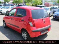 Gebraucht Hyundai i10 Edition+ 67 PS (49 kW) 2010 Electric red Kleinwagen