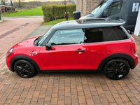Gebraucht Mini Cooper S Chili 192 PS (141 kW) 2018 Rot Kleinwagen