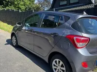 Gebraucht Hyundai i10 Classic 67 PS (49 kW) 2015 Grau Kleinwagen