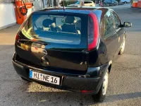 Używany Opel Corsa Eco 60 KM (44 kW) 2004 Czarny Hatchback
