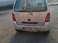 Gebraucht Suzuki Wagon R 90 PS (66 kW) 2004 Silber Van / Kleinbus