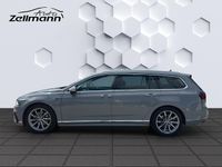 Gebraucht VW Passat Elegance 150 PS (110 kW) 2023 Grau Kombi