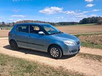 Gebraucht Skoda Fabia 69 PS (50 kW) 2009 Blau Kleinwagen