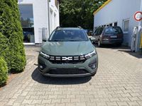 Neu Dacia Sandero Expression 91 PS (66 kW) 2025 Grün Kleinwagen