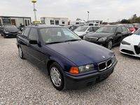Gebraucht BMW 316 102 PS (75 kW) 1993 Blau Limousine