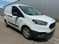 Gebraucht Ford Transit Trend 101 PS (74 kW) 2020 Weiß Limousine