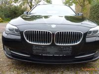 Gebraucht BMW 520 184 PS (135 kW) 2012 Schwarz Kombi