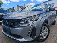 Gebraucht Peugeot 5008 131 PS (96 kW) 2022 Grau SUV