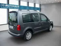 Gebraucht VW Caddy Trendline 122 PS (89 kW) 2020 Grau Van / Kleinbus