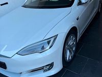 Gebraucht Tesla Model S 386 kW (525 PS) 2018 Weiß Kleinwagen