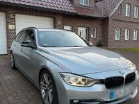 Gebraucht BMW 320 184 PS (135 kW) 2015 Silber Kombi