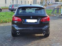 Gebraucht BMW 218 Sport Line 150 PS (110 kW) 2018 Schwarz Kombi