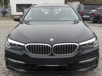 Gebraucht BMW 520 Performance 190 PS (139 kW) 2017 Black sapphire metallic Kombi