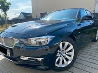 Gebraucht BMW 320 185 PS (136 kW) 2013 Schwarz Kombi