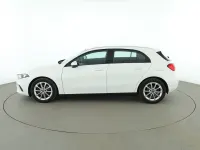 Gebraucht Mercedes A200 163 PS (119 kW) 2021 Weiß Limousine