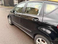 Gebraucht Mercedes A150 95 PS (69 kW) 2004 Schwarz Kleinwagen