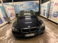 gebraucht BMW 320 i Guter Zustand