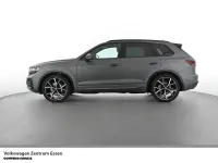Gebraucht VW Touareg R-line 286 PS (210 kW) 2025 Siliziumgrau matt SUV