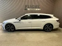 Używany VW Arteon R 320 KM (235 kW) 2021 Biały Kombi